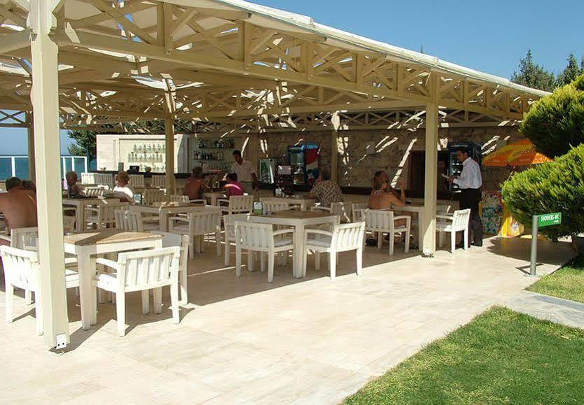 Babaylon Hotel Çeşme Exterior foto