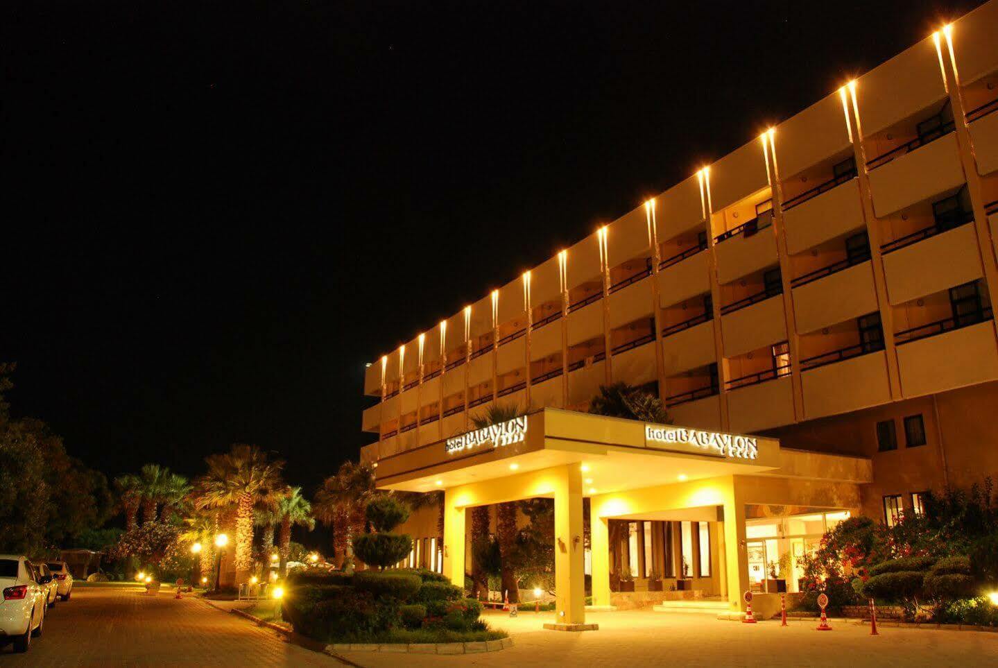 Babaylon Hotel Çeşme Exterior foto