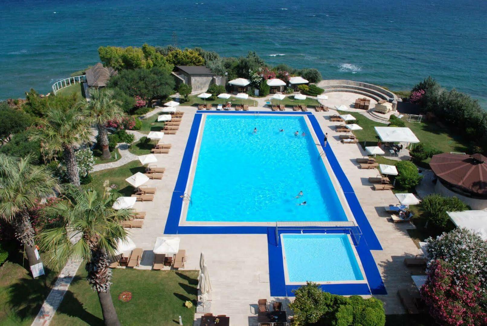 Babaylon Hotel Çeşme Exterior foto